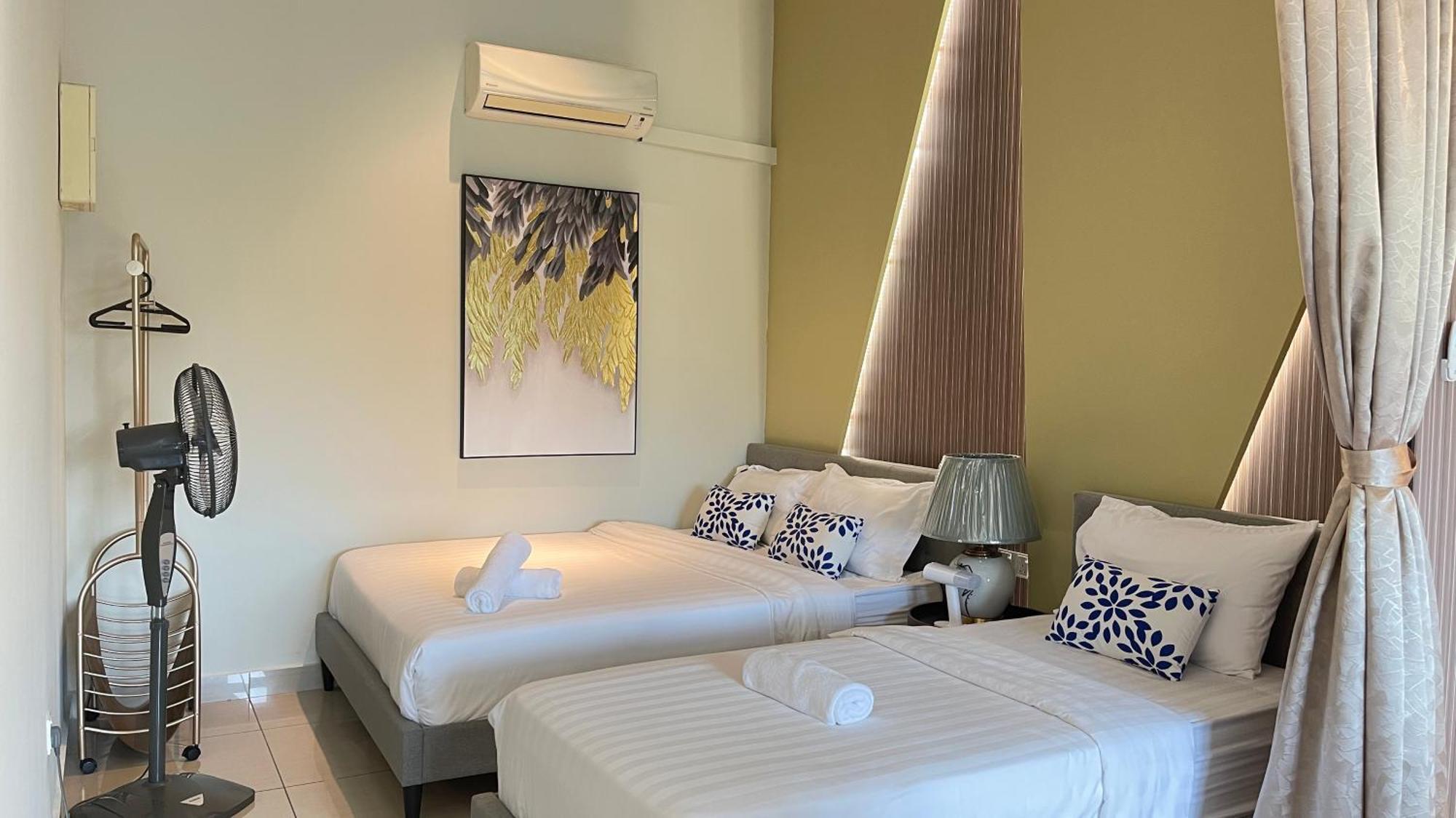 Apartemen Cozy Modern Mount Austin Jb Miko *