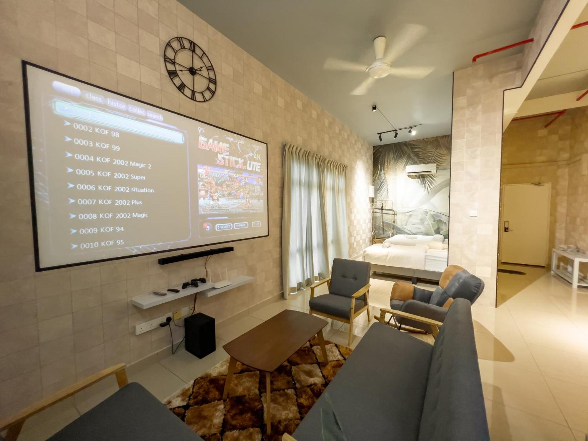 Cozy Modern Mount Austin Jb Miko